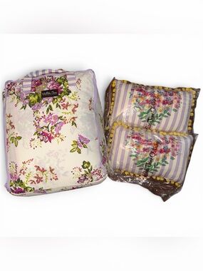 NEW Matilda Jane Sleepover Bed in a Bag Plus 2 Throw Pillows